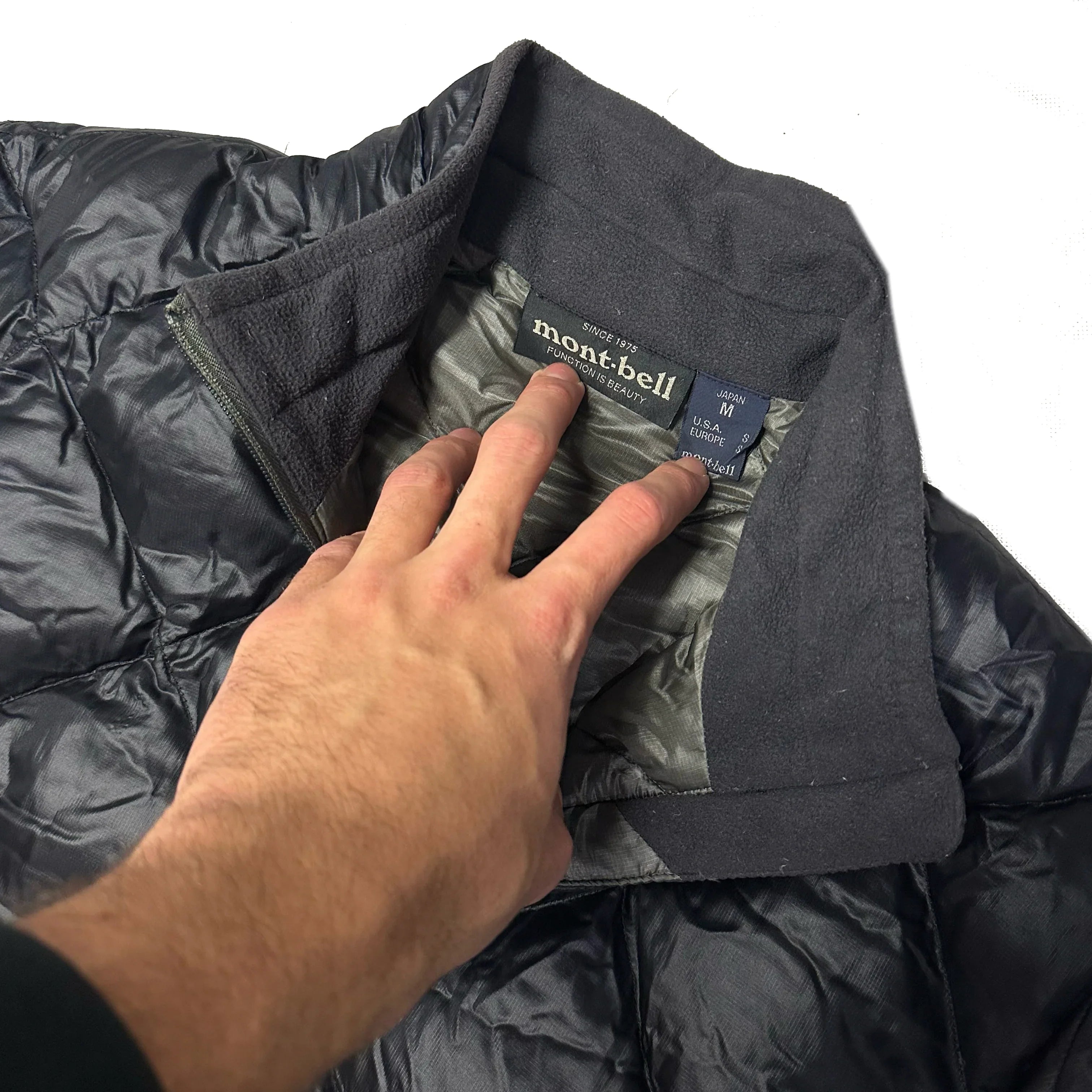 Diamond Stitch Puffer Jacket In Black - product image
