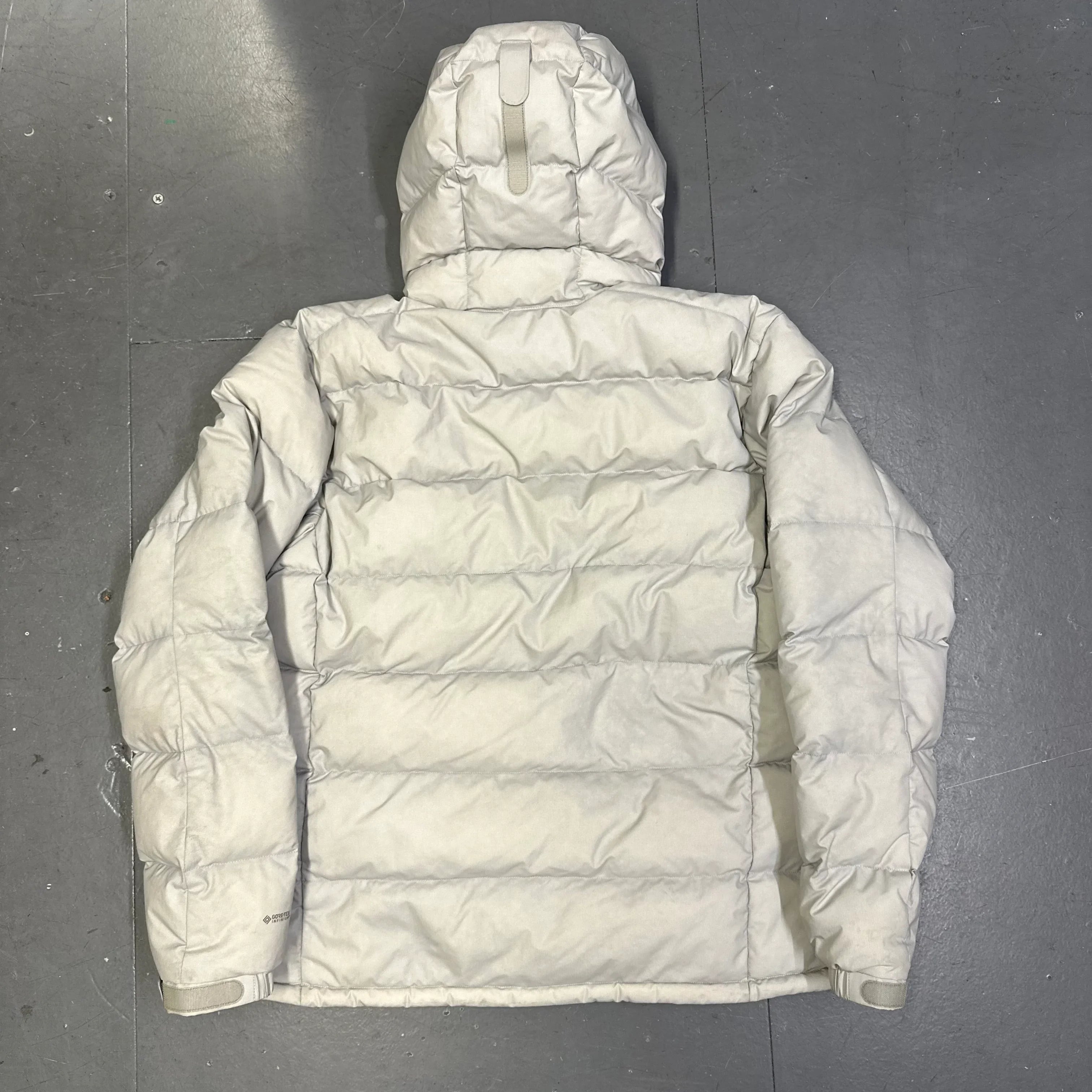 Gore-Tex Down Puffer Jacket In Grey - product image