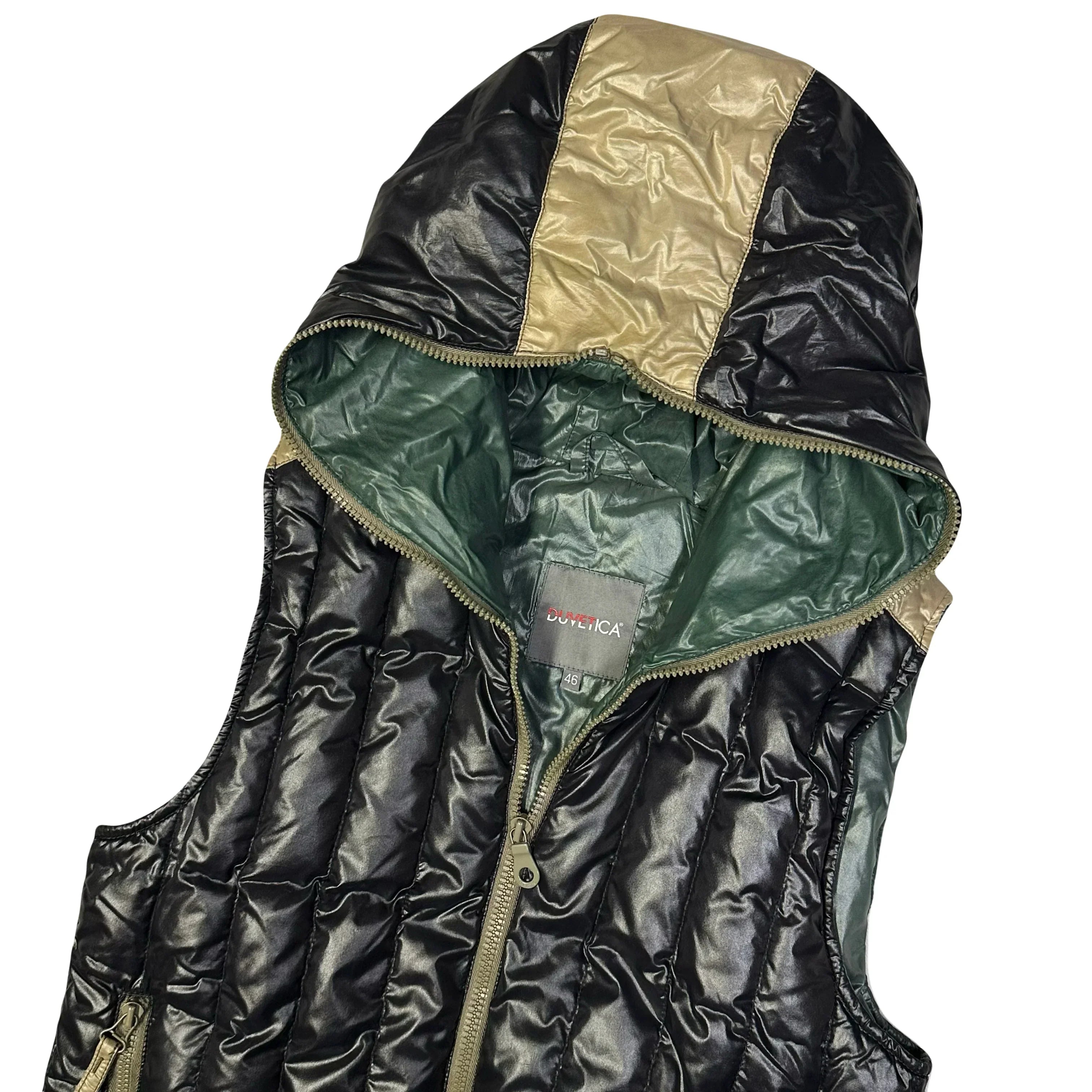 Hooded Puffer Gilet In Black - product image