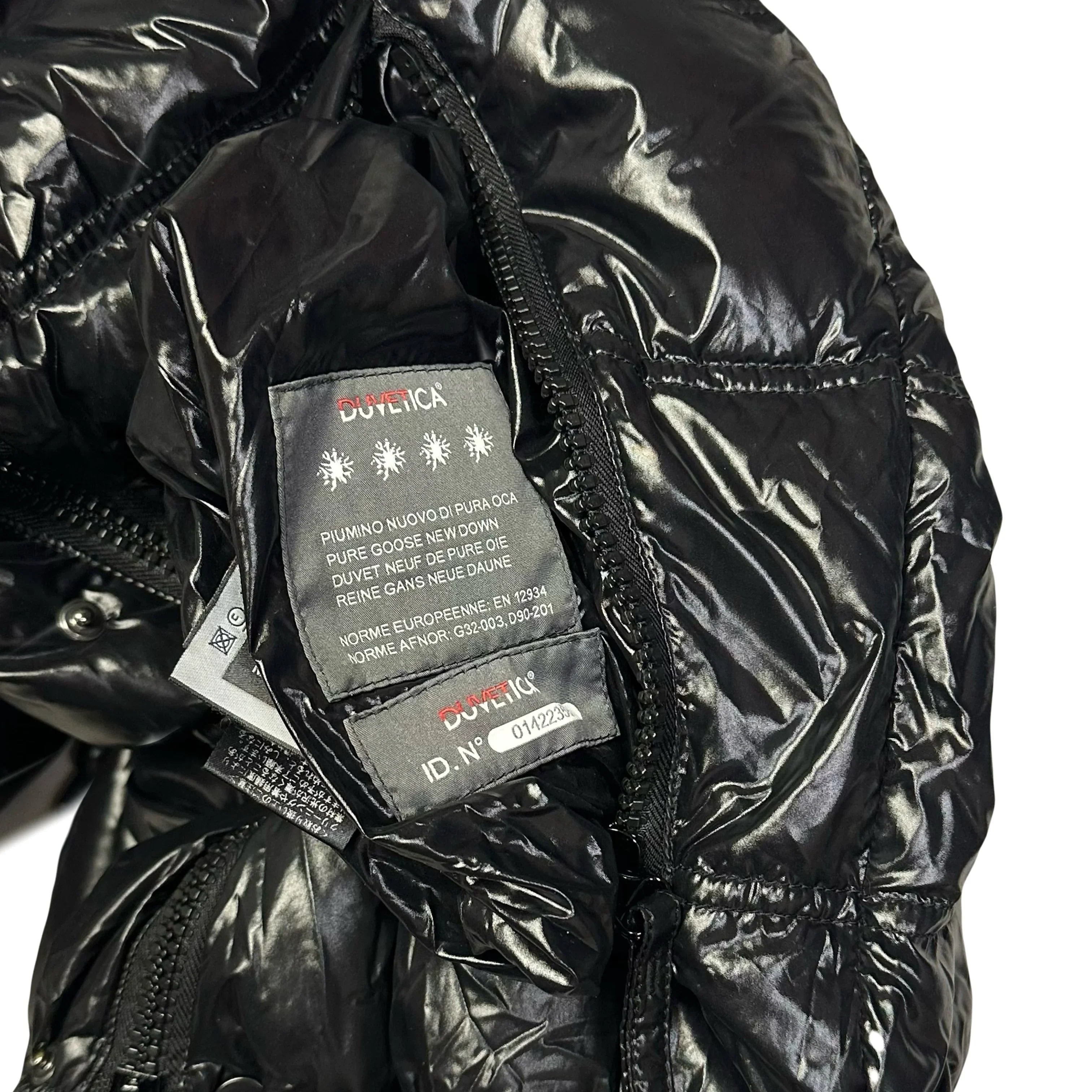 Reversible Puffer Jacket In Black - product image