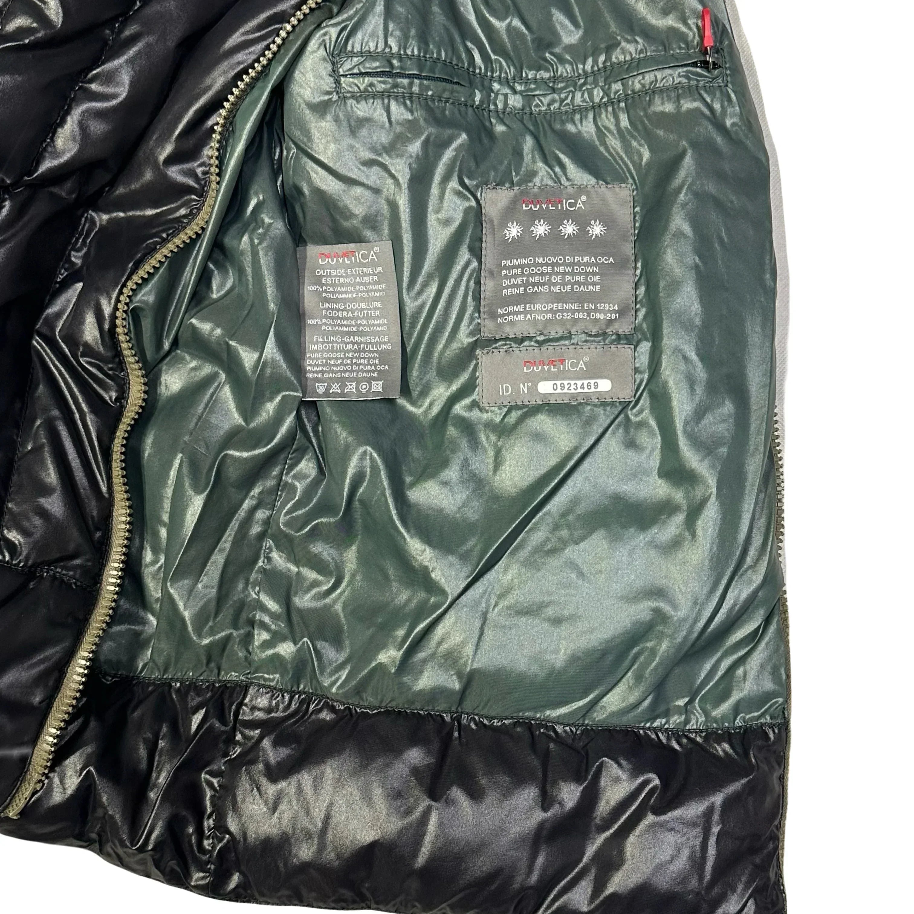 Hooded Puffer Gilet In Black - product image