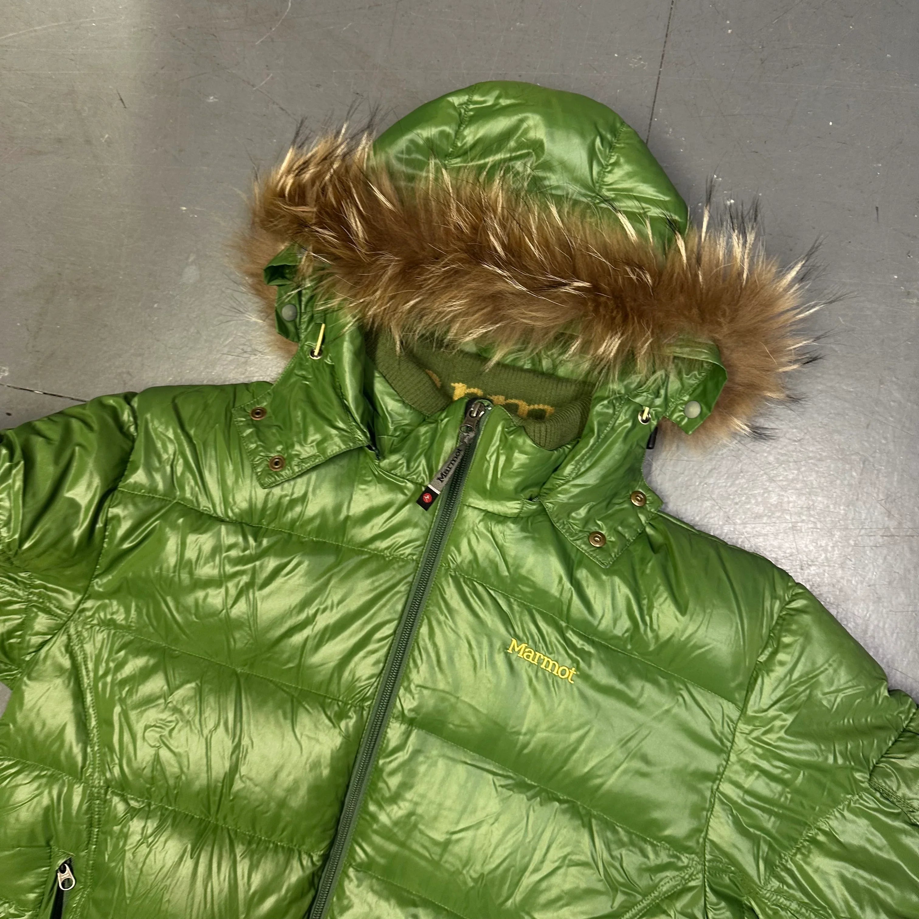 Puffer Jacket With Fur Hood In Green - product image