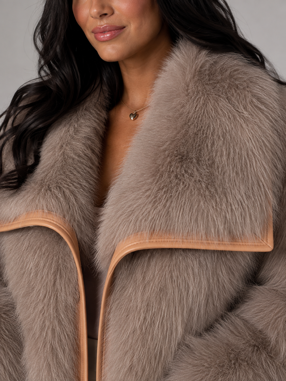 Women's Faux Fur Cropped Coat | Contrast Trim Winter Jacket - product image 4