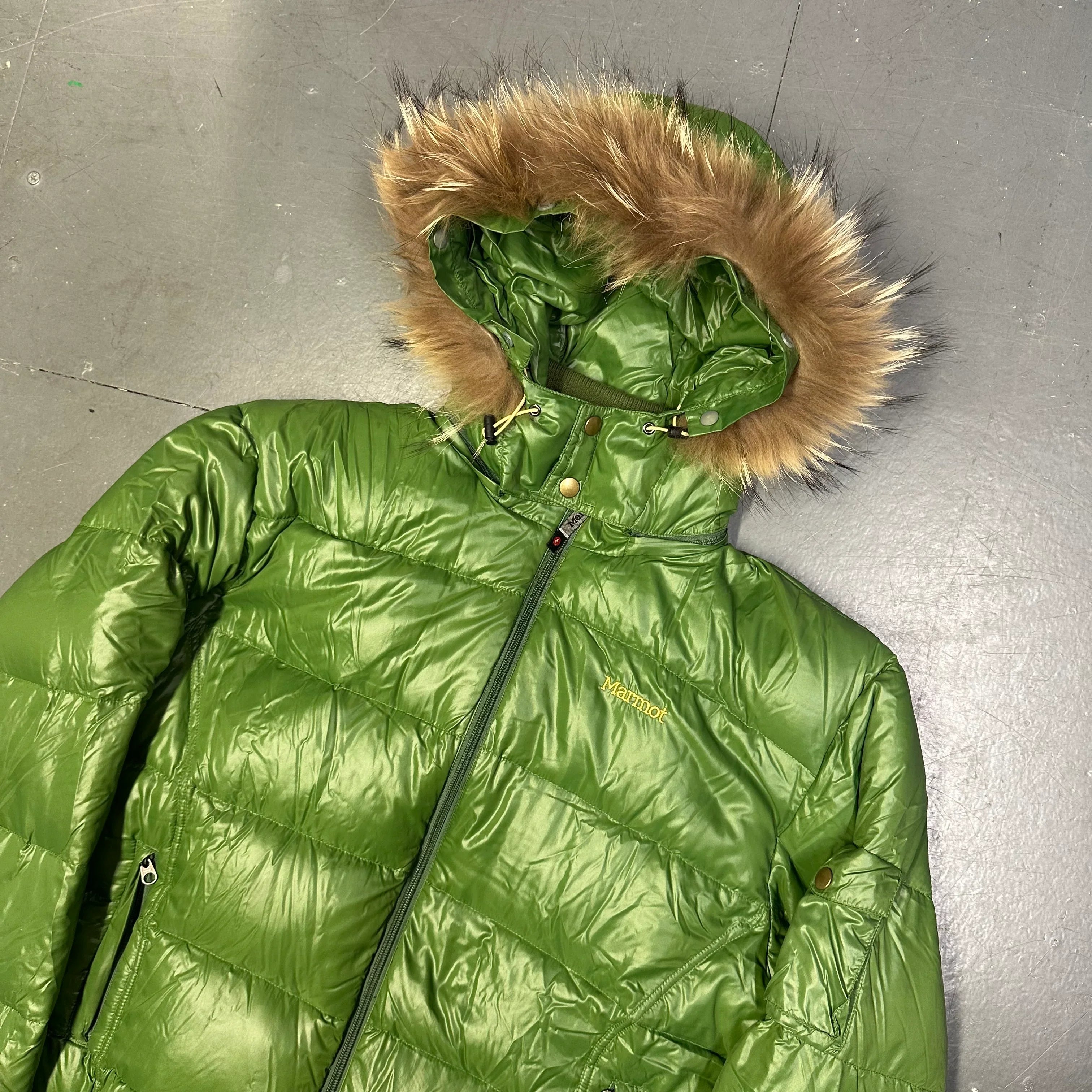 Puffer Jacket With Fur Hood In Green - product image