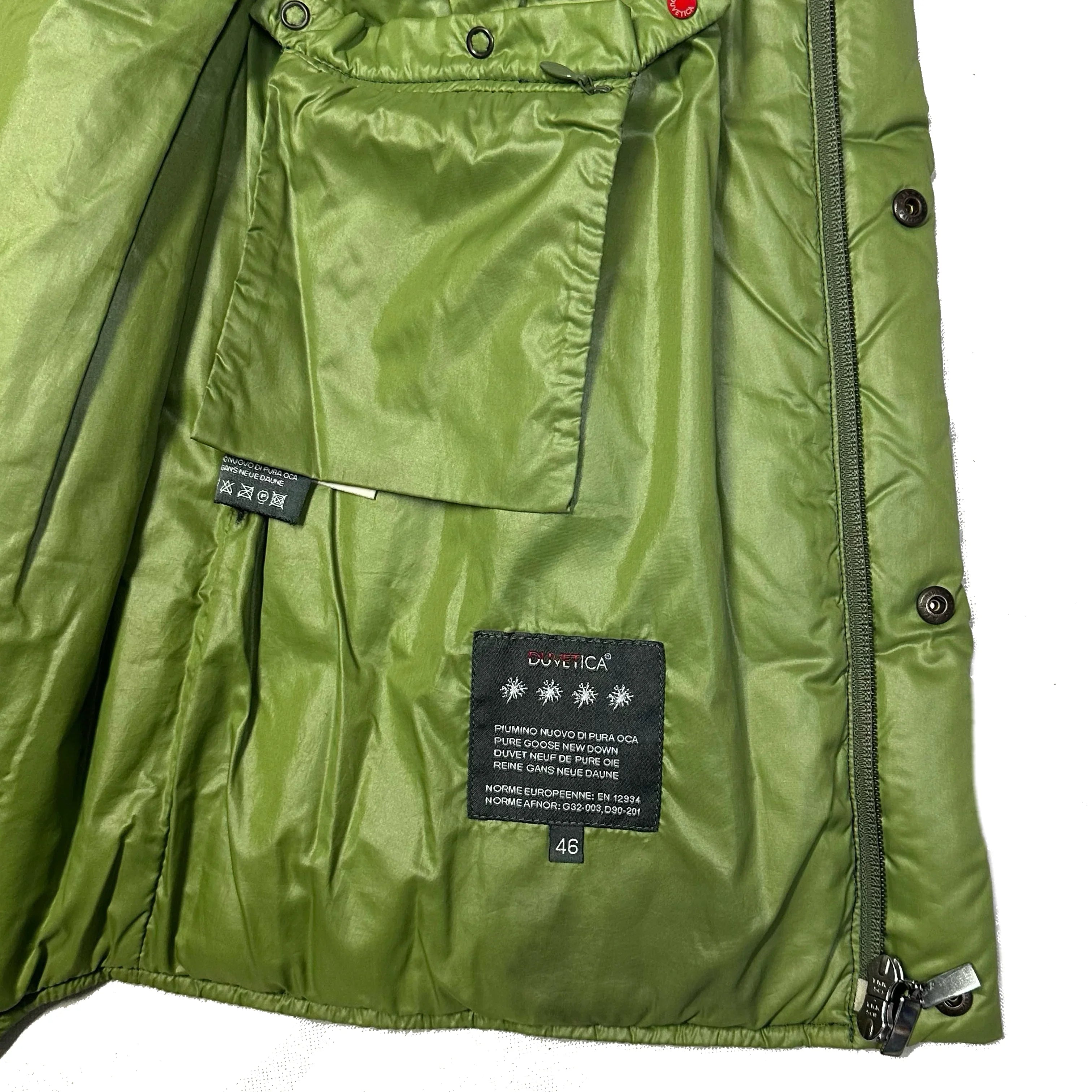 Puffer Gilet In Green - product image