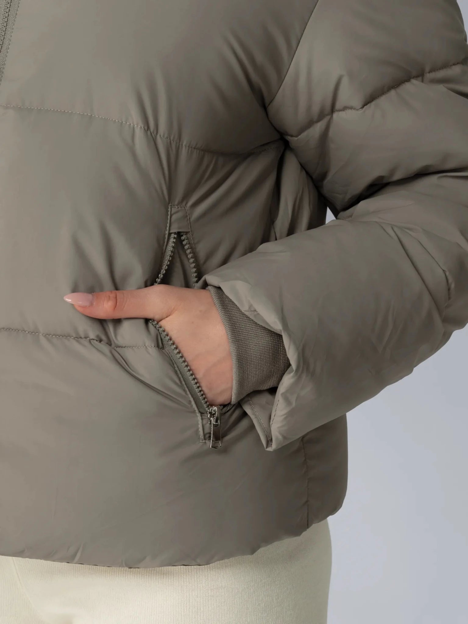 Classic Short Detachable Hooded Puffer Jacket - product image 10