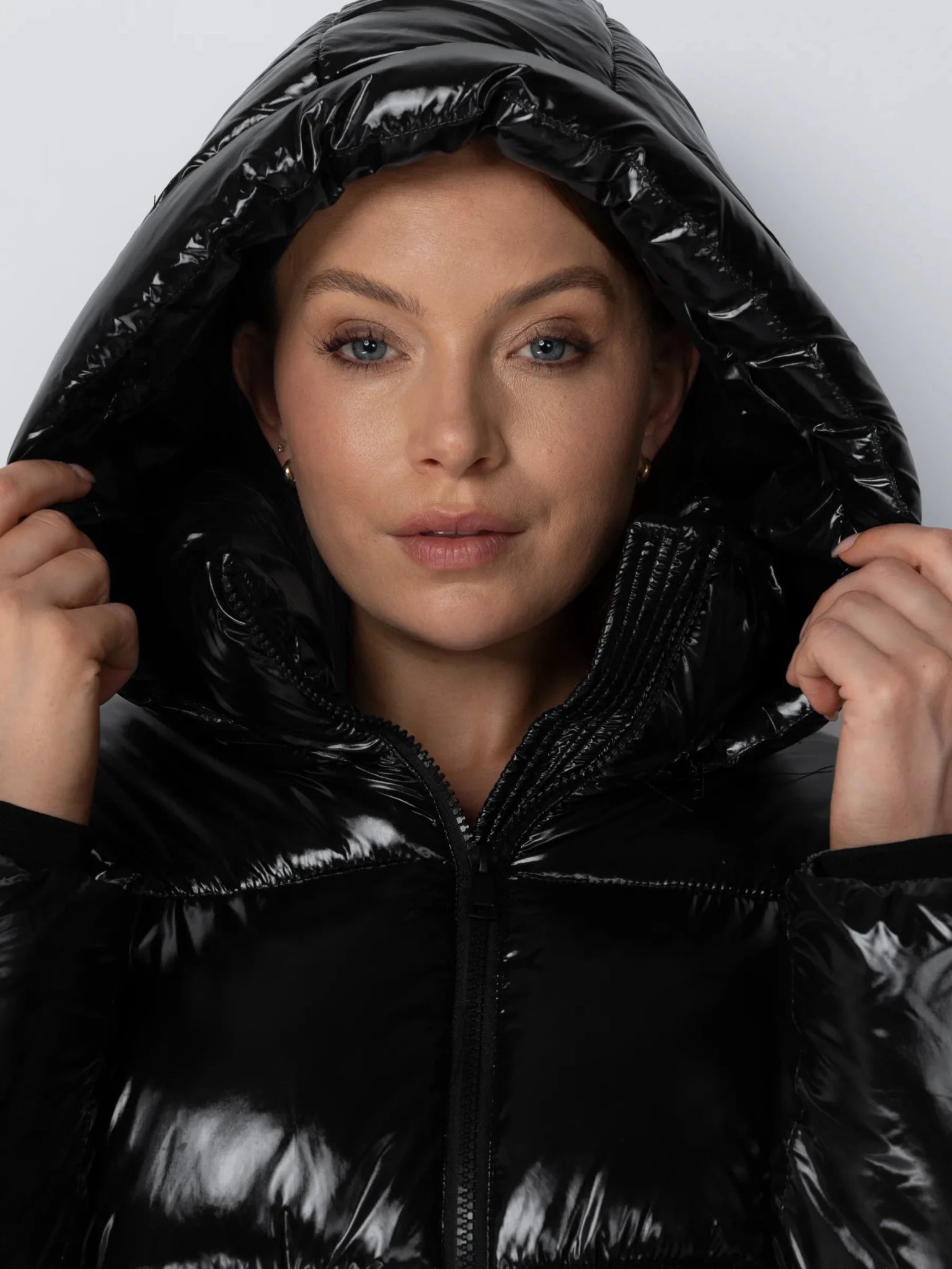Shiny Black Detachable Hooded Puffer Jacket - product image 4