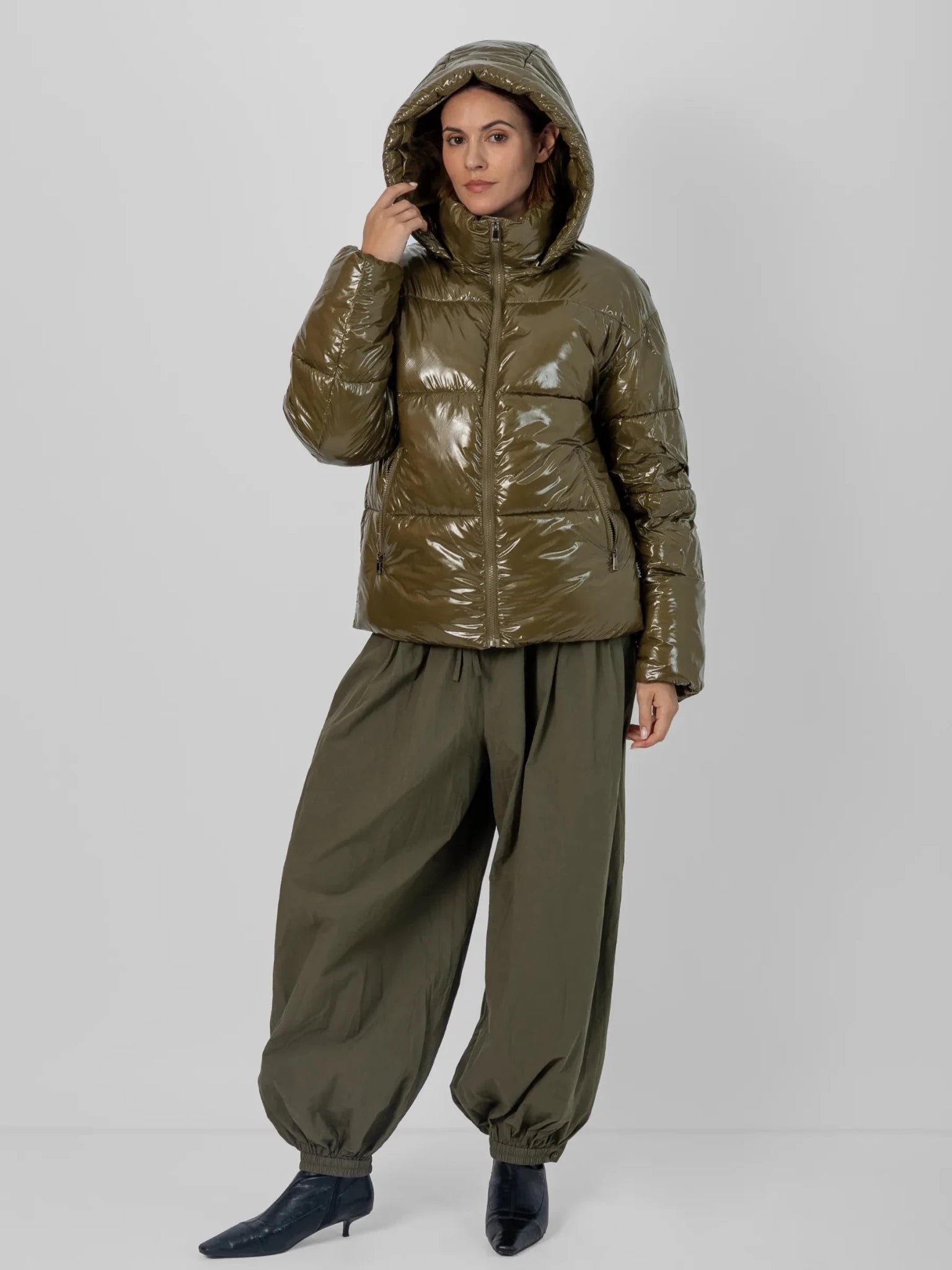 Shiny Green Detachable Hooded Puffer Jacket - product image 5