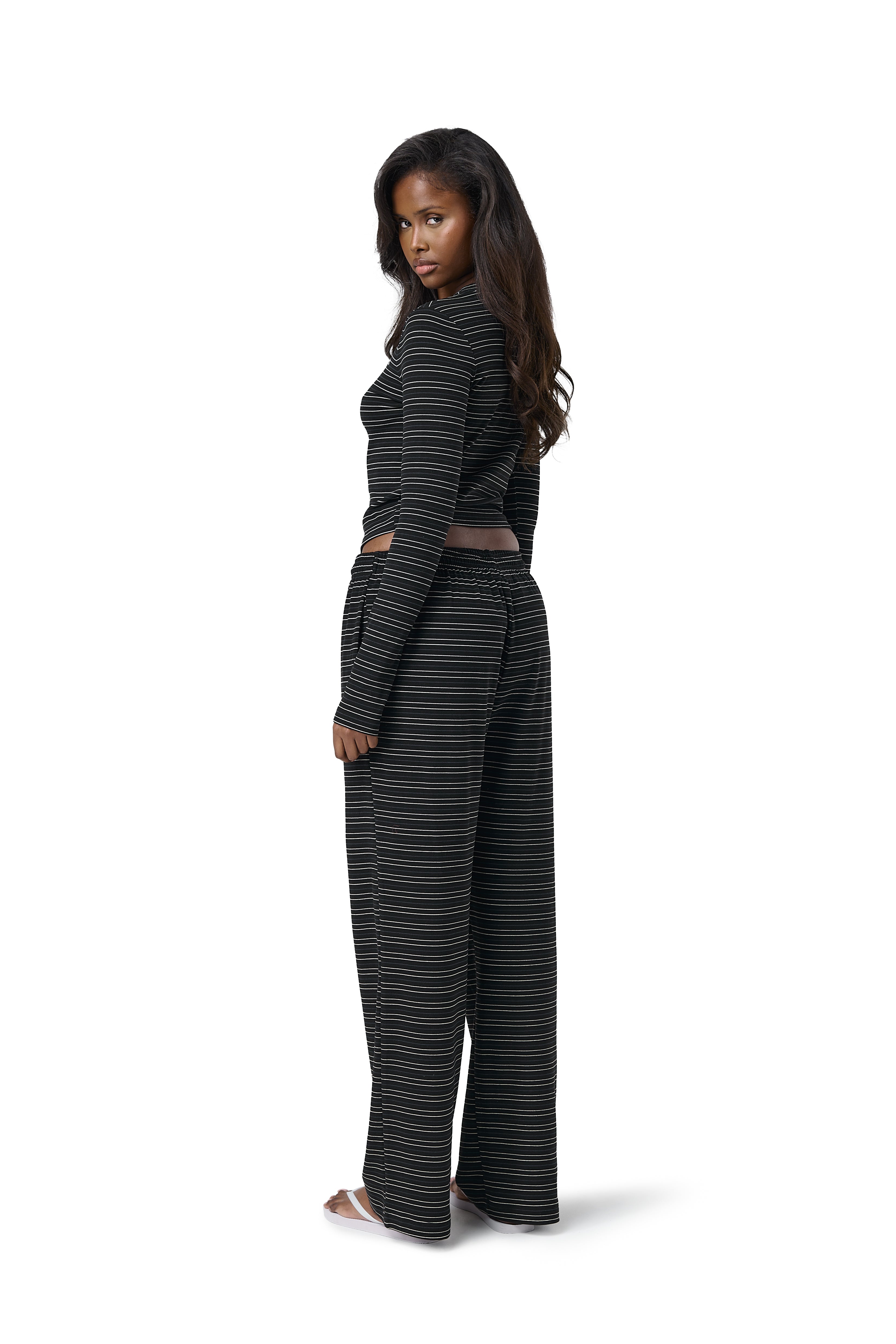 Wilbur Soft Wide Leg Pants in Black - image 4