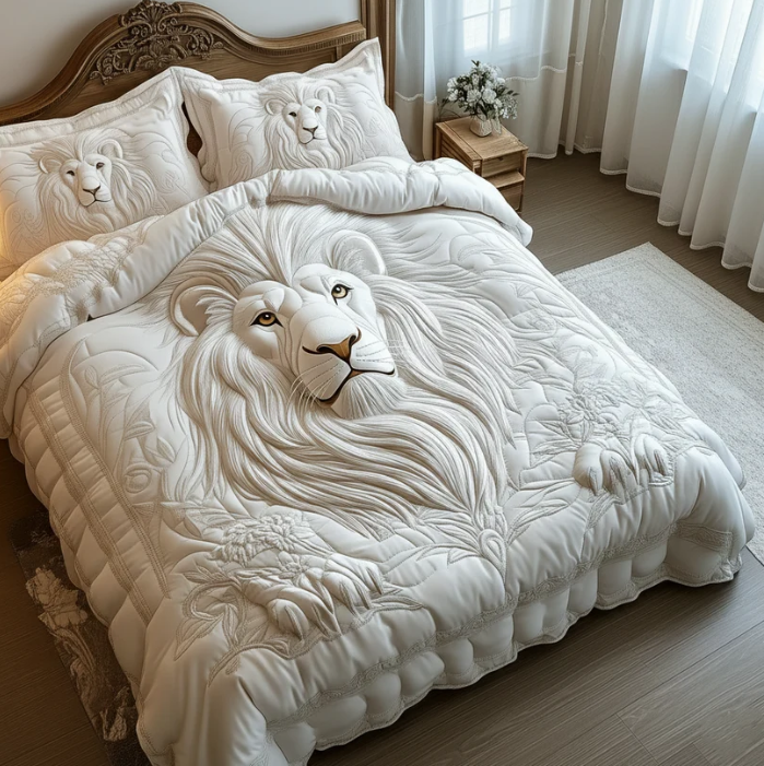 White Lion 3-Piece Quilted Bedding Set