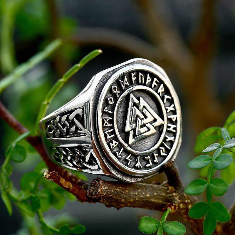 Norse Viking Valknut Triangle Knot Rune Signet Ring | 316L Stainless Steel Elder Futhark Odin Protective Unisex Shield Ring