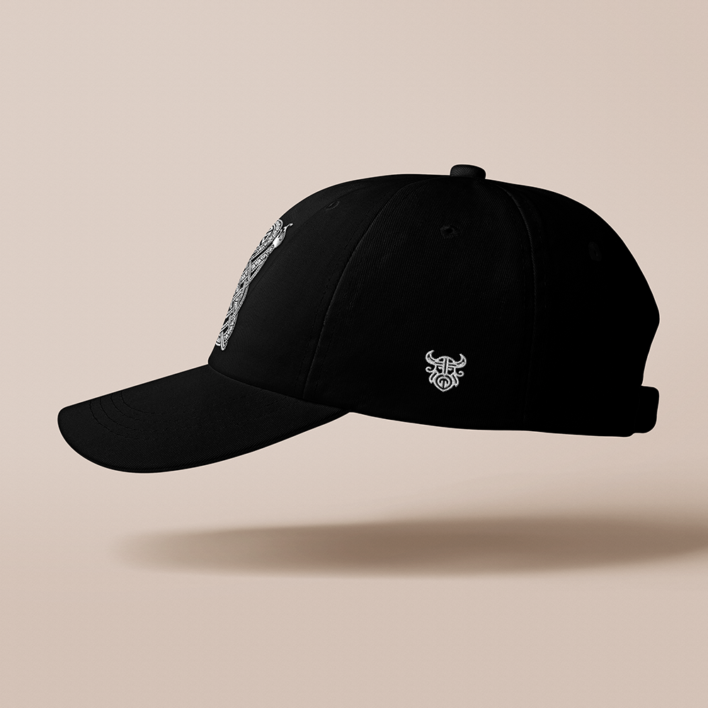 Jörmungandr World Serpent Celtic Knot Embroidered Cotton Baseball Cap, Norse Mythology Giant Serpent Totem Sun Dad Hat, Affordable Unisex‑All‑Ages Outdoor Casual Cap for European Market-Viking Spirit