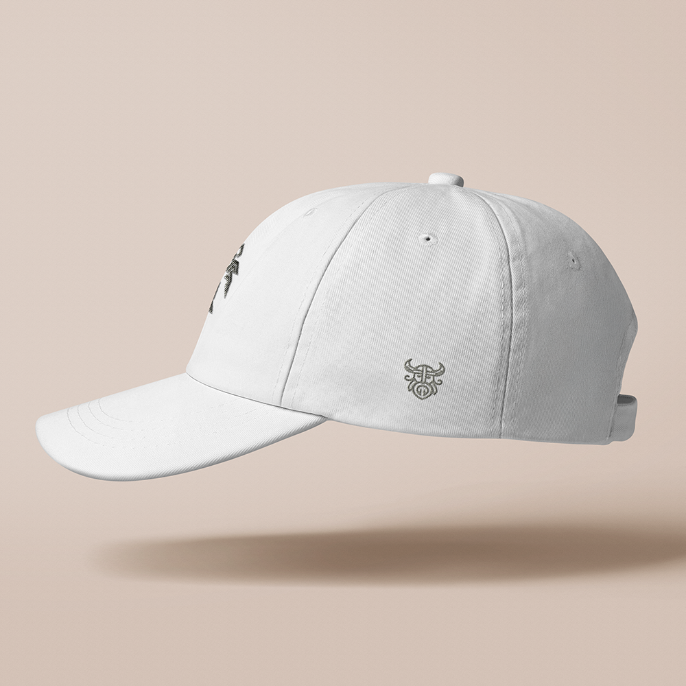 Sleipnir Eight‑Legged Horse Embroidered Cotton Baseball Cap, Norse Mythology Odin’s Steed Geometric‑Embroidery Sun Dad Hat, Affordable Unisex‑All‑Ages Outdoor Casual Cap for European Market-Viking Spirit
