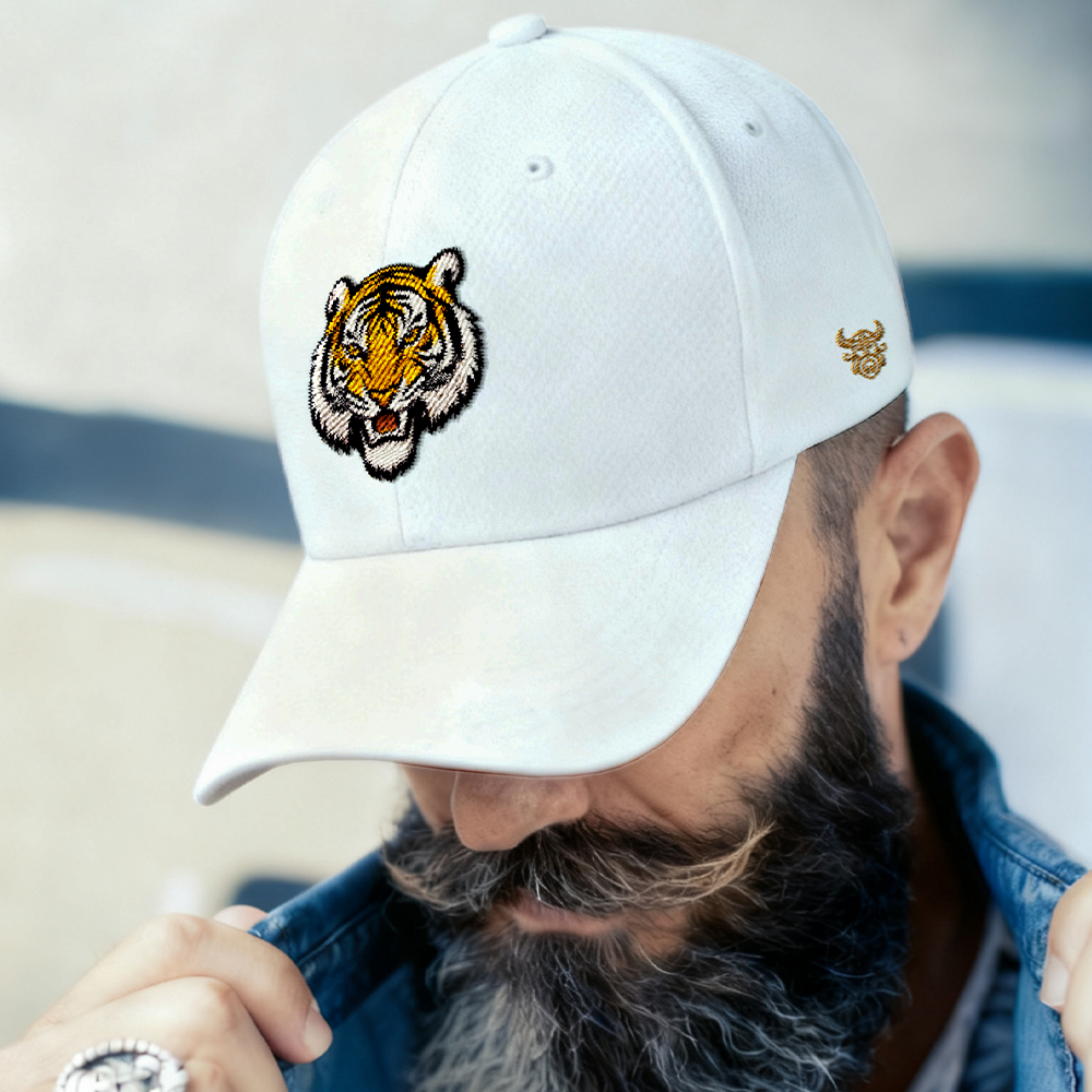 Viking‑Style Tiger Head Embroidered Cotton Baseball Cap, Norse Beast Totem 3D‑Embroidery Sun Dad Hat, Affordable Unisex‑All‑Ages Outdoor Casual Cap for European Market-Viking Spirit