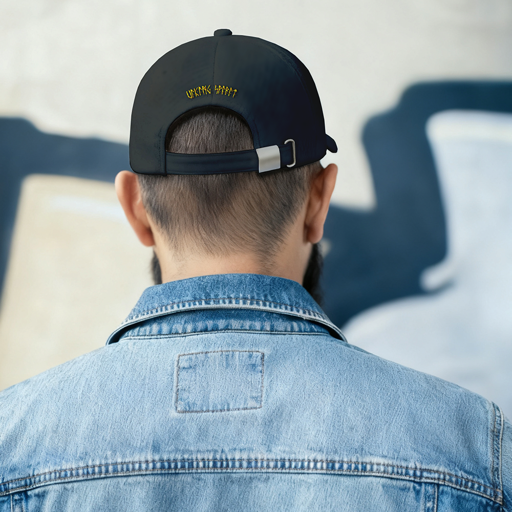 Sleipnir Eight‑Legged Horse Embroidered Cotton Baseball Cap, Norse Mythology Odin’s Steed Geometric‑Embroidery Sun Dad Hat, Affordable Unisex‑All‑Ages Outdoor Casual Cap for European Market-Viking Spirit