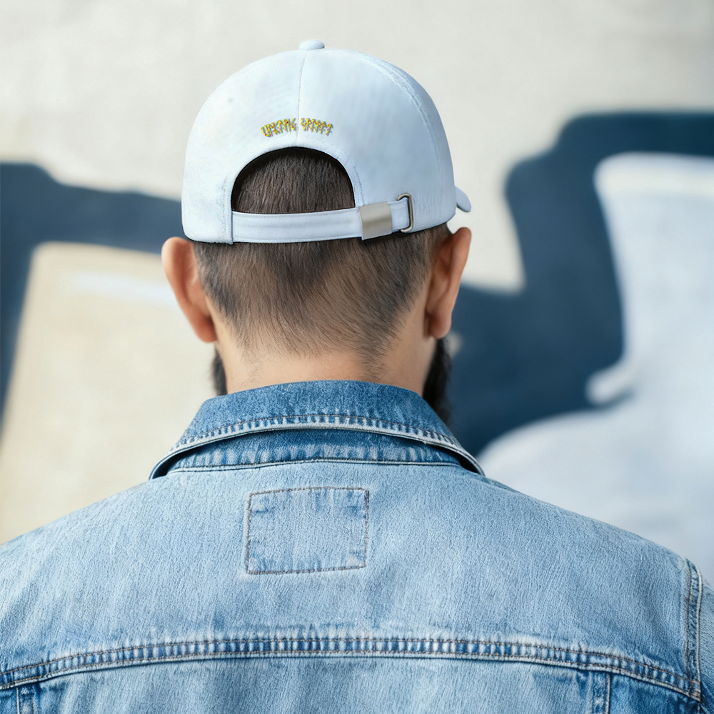 Sleipnir Eight‑Legged Horse Embroidered Cotton Baseball Cap, Norse Mythology Odin’s Steed Geometric‑Embroidery Sun Dad Hat, Affordable Unisex‑All‑Ages Outdoor Casual Cap for European Market-Viking Spirit