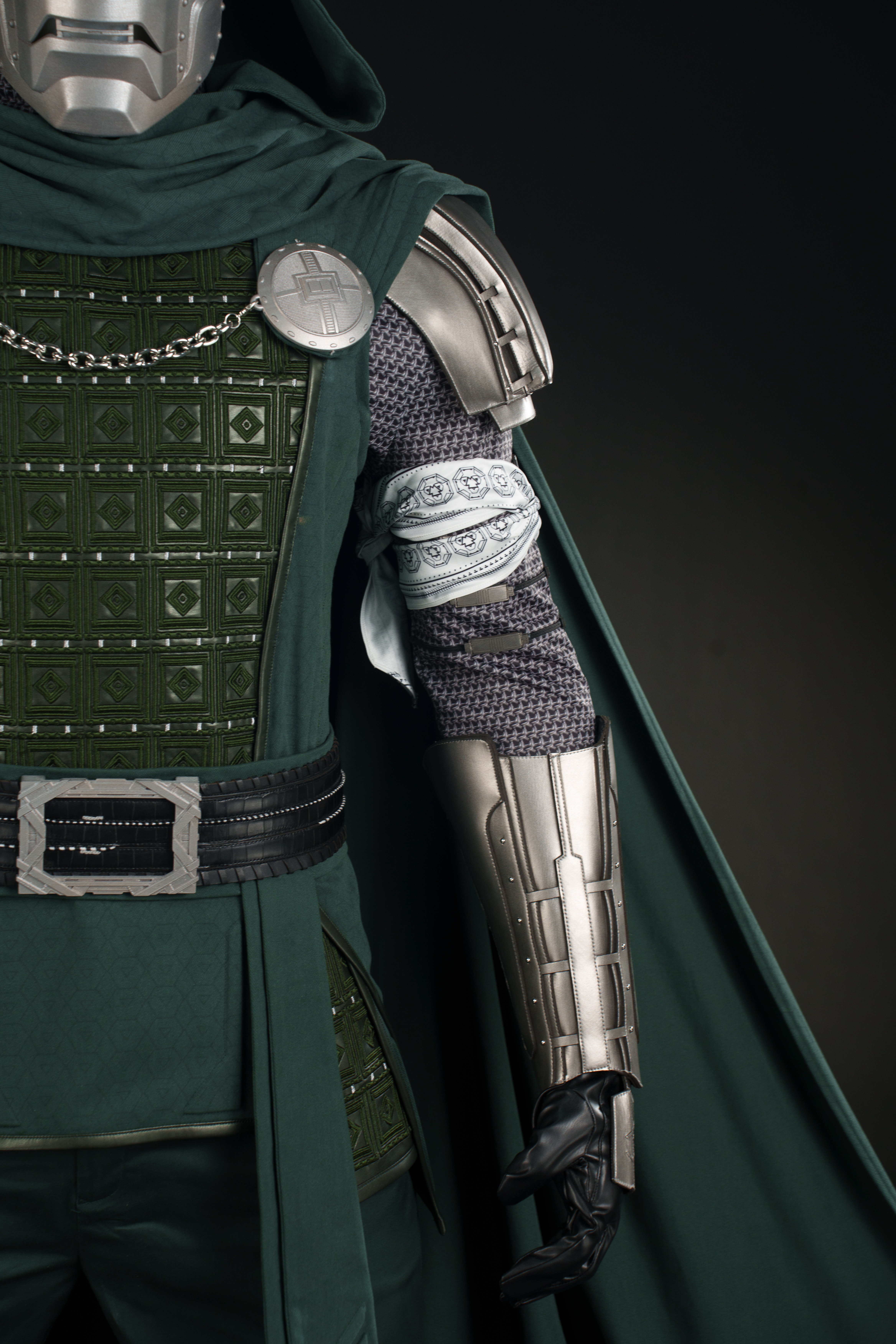Dr. Doom Suit Doctor Doom Costume Avengers: Doomsday Suit Cosplay Top Level Ver. 2
