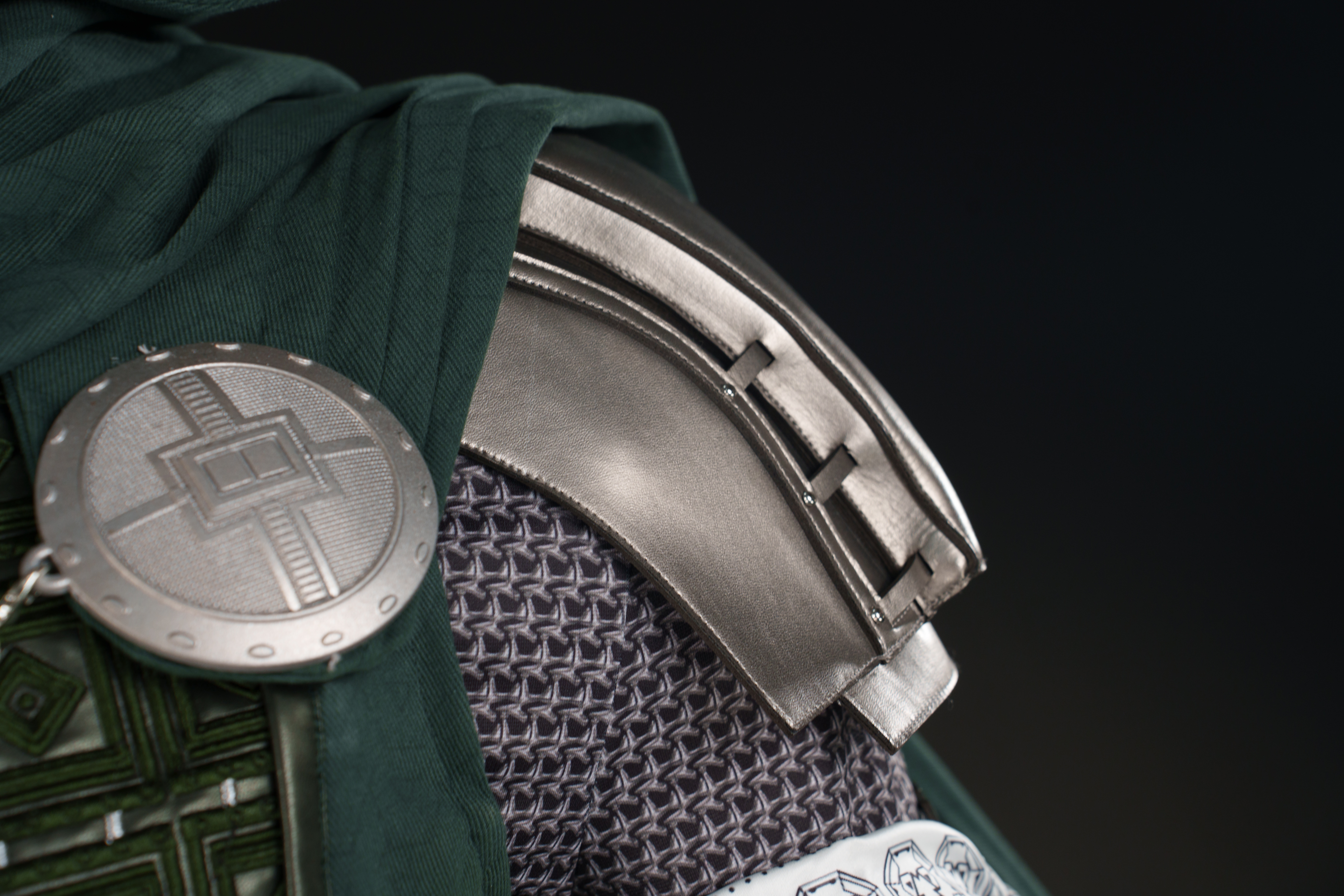 Dr. Doom Suit Doctor Doom Costume Avengers: Doomsday Suit Cosplay Top Level Ver. 2