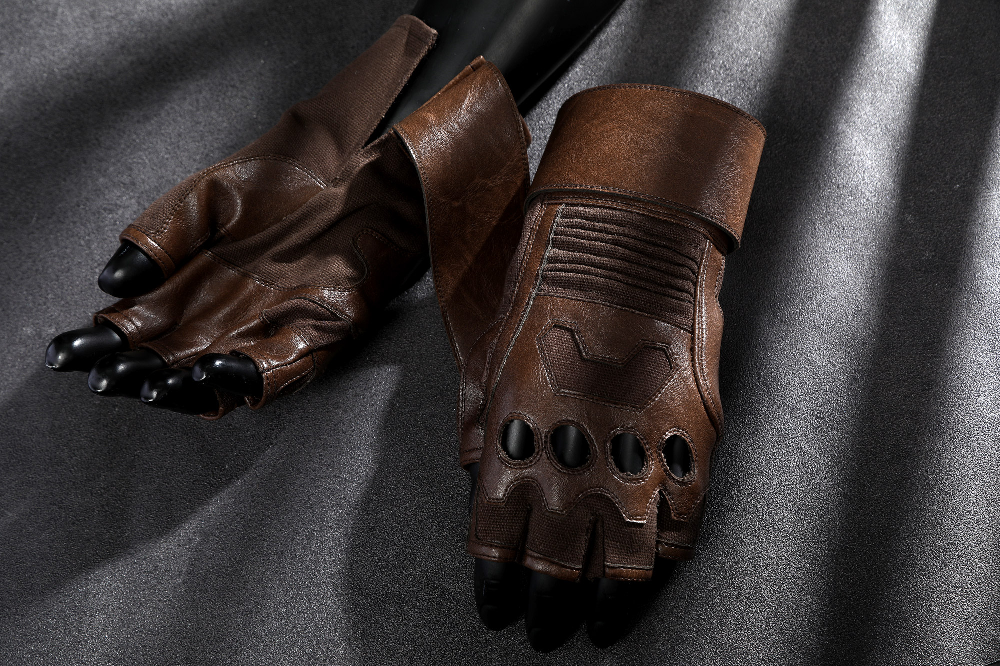 Superhero Gloves Cosplay Accessories Handmade Vintage Gloves Version 1