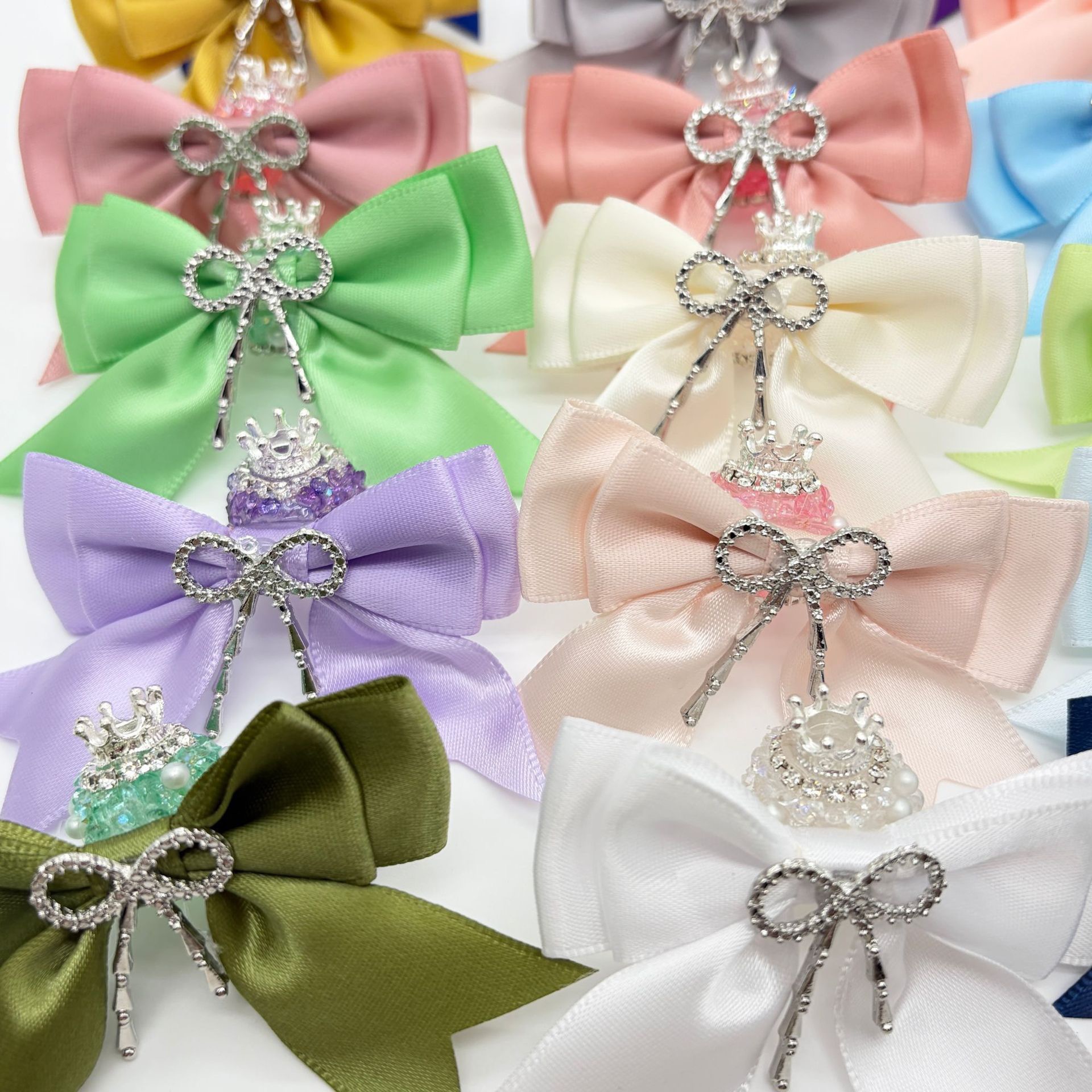 Rhinestone Crown Bow Spacer Beads, Satin Bow DIY Pen Accessories, Kawaii Craft Beads for Stationery & Jewelry Making