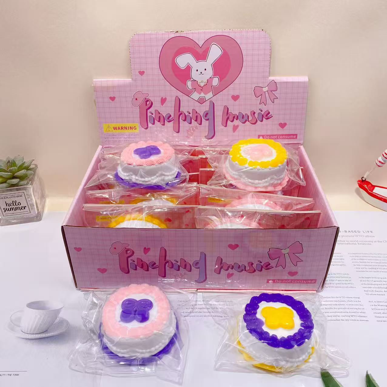 Cake Squishy Toy, Cute Bow‑Decoration Dessert Soft Squeeze Fidget Stress Relief Toy