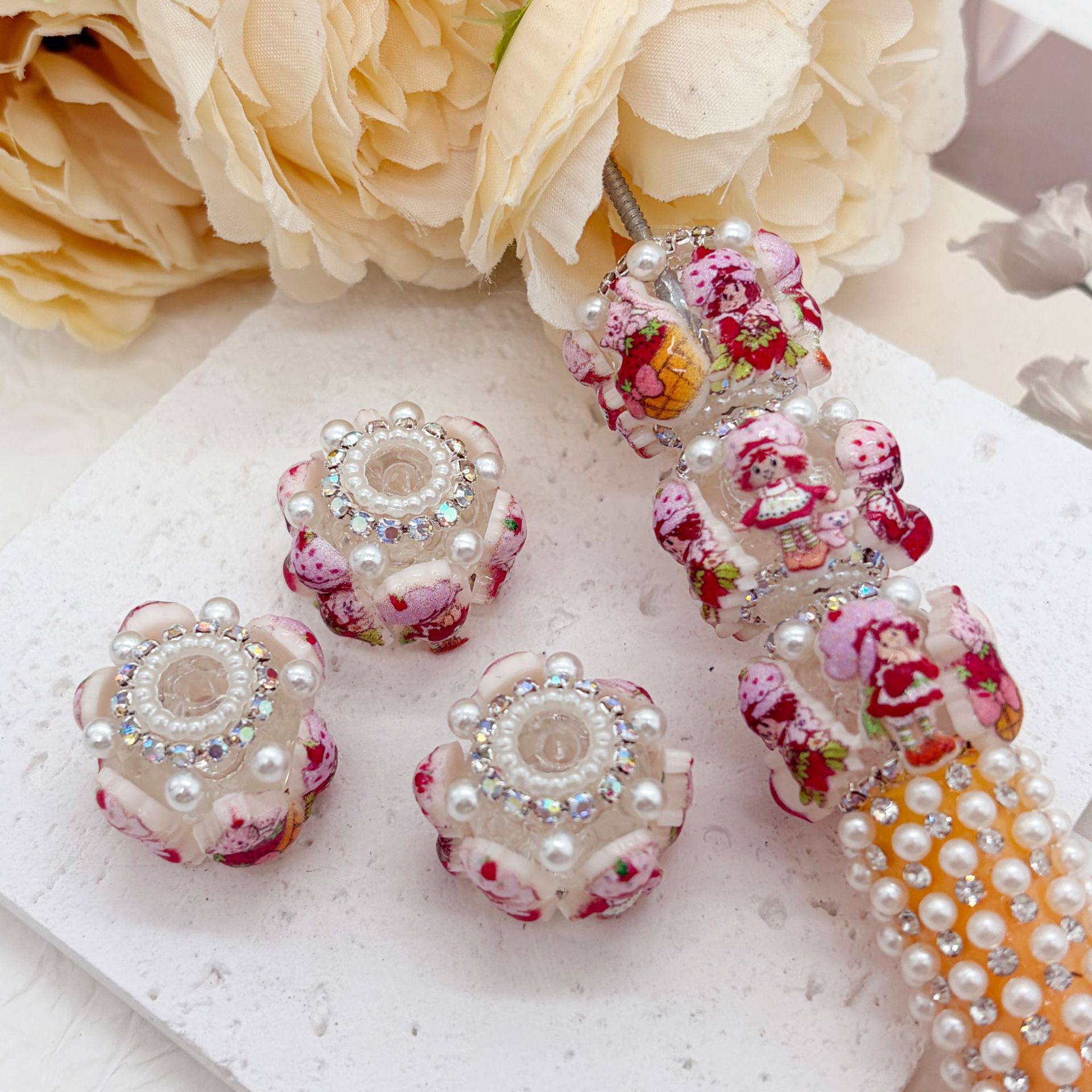 Strawberry Girl Printed Spacer Beads, Pearl Rhinestone Craft Beads for DIY Pen Making & Jewelry Accessories
