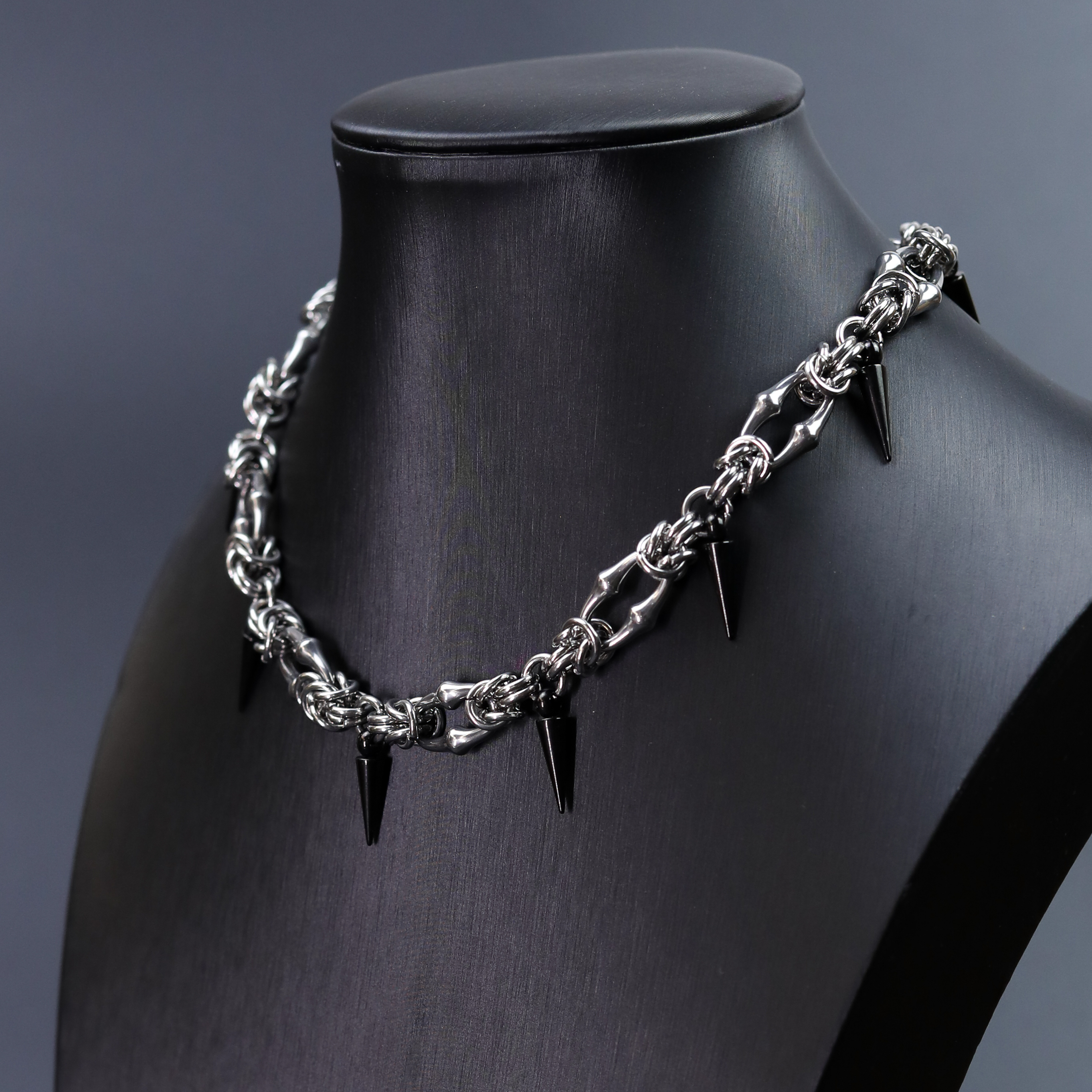 Black Spike Woven Chain Necklace NK-14