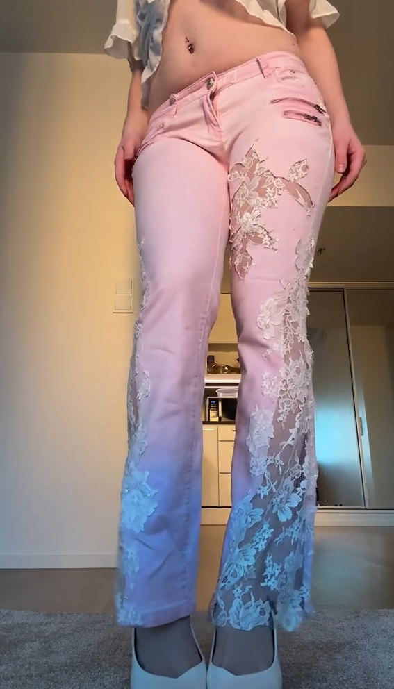 The Flare Lace jeans