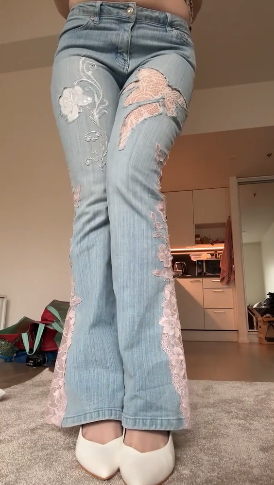 The Flare Lace jeans