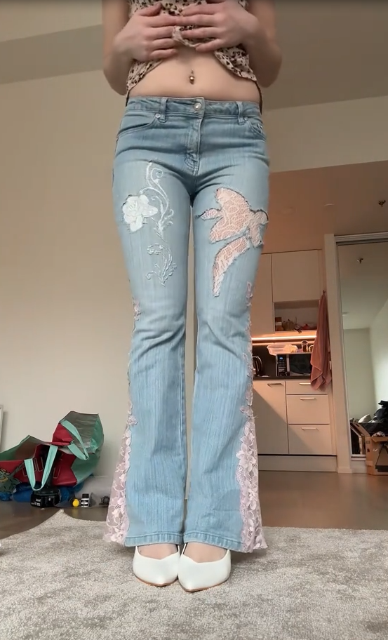 The Flare Lace jeans