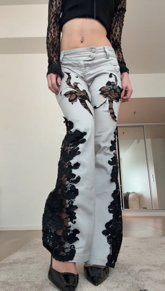 The Flare Lace jeans