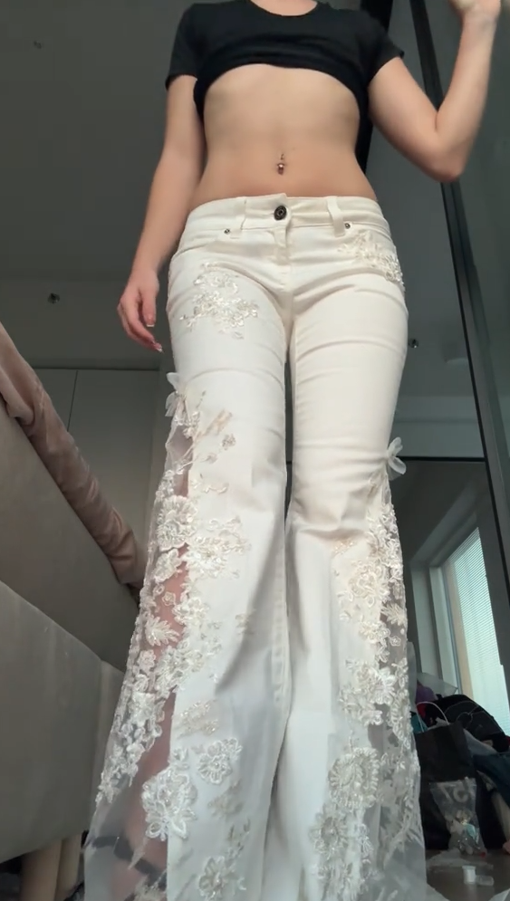 The Flare Lace jeans