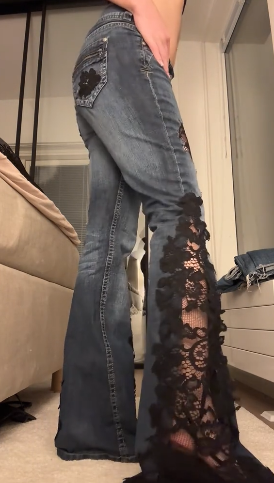 The Flare Lace jeans