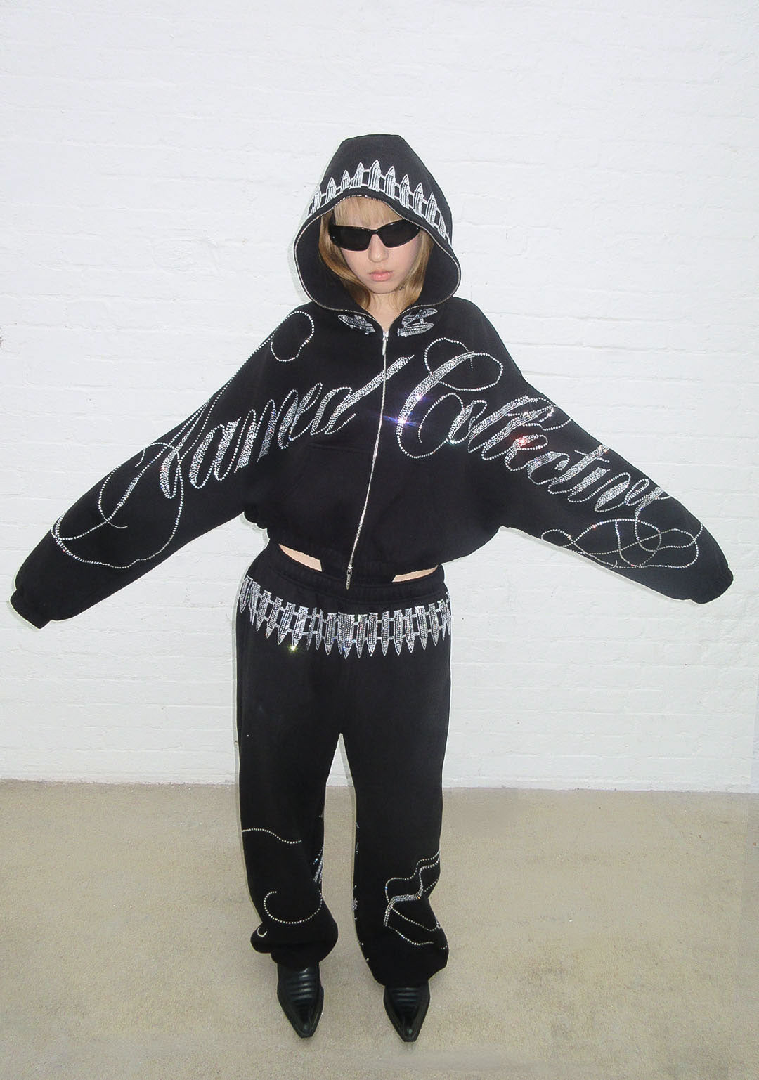 ENEMY RHINESTONE CROP SET BLACK