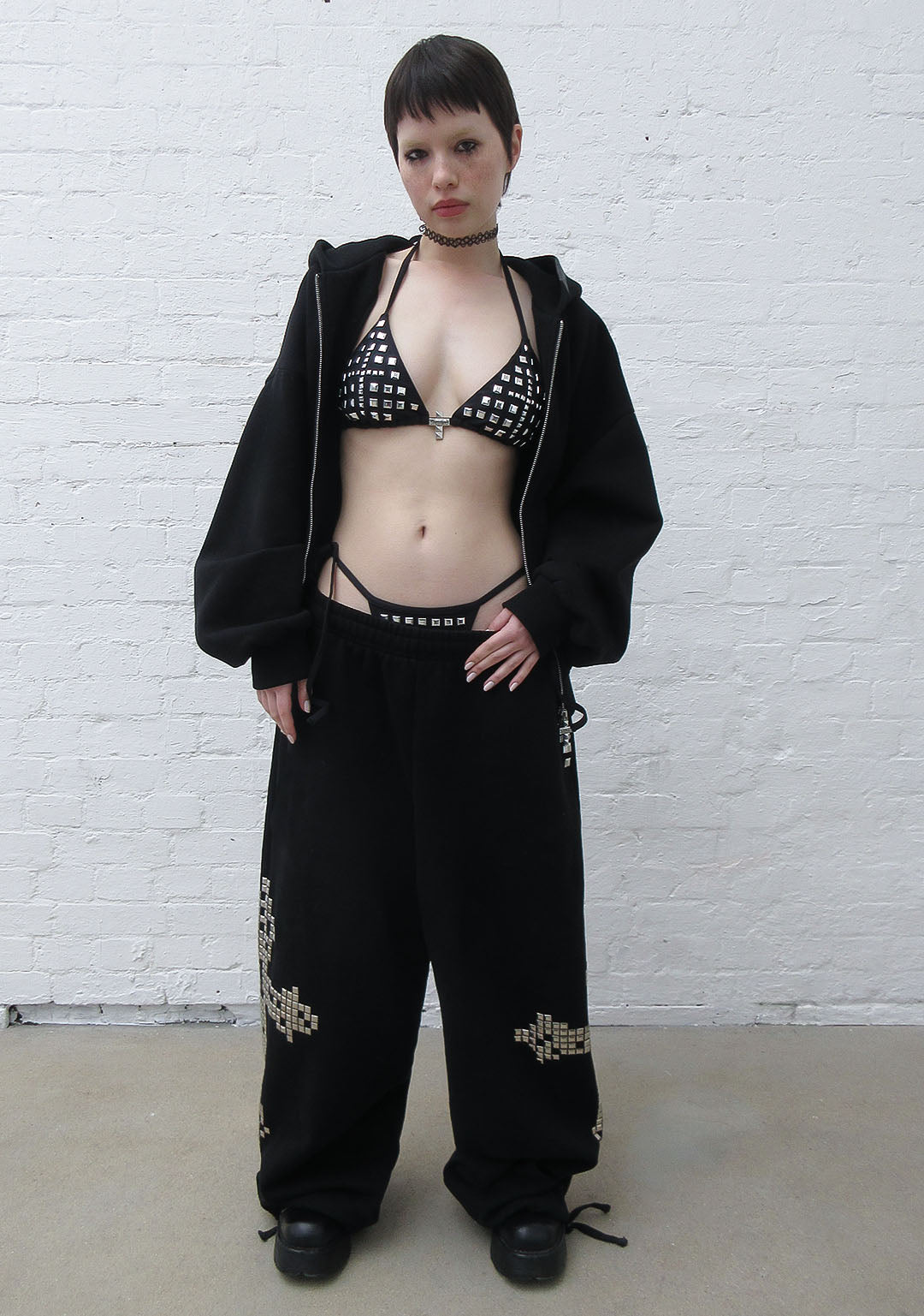 FAITHFUL STUDDED SET BLACK