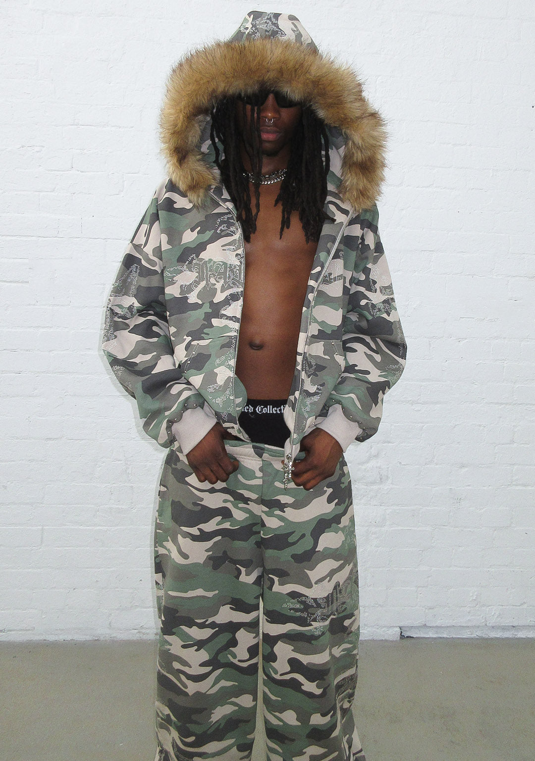 FERAL FAUX FUR STUDDED SET CAMO (DETACHABLE FUR)