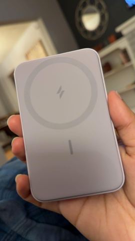 Customer photo for Magnetic 5000mAh Wireless Power Bank BOGO Bundle