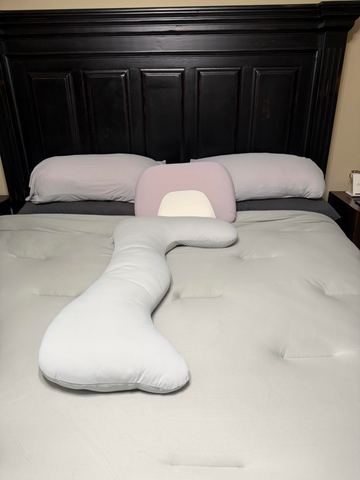 Customer photo for Double-Stuffed All-Season Comforter