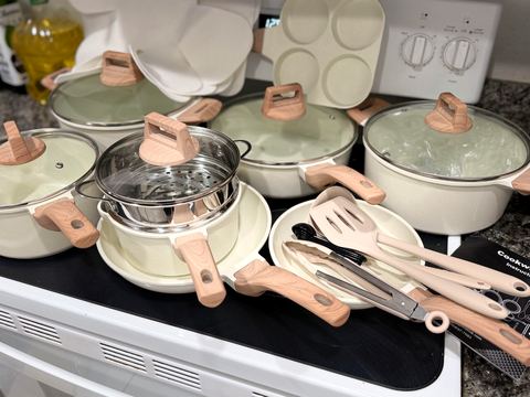 Customer photo for 25-Piece Ceramic Granite Cookware Set