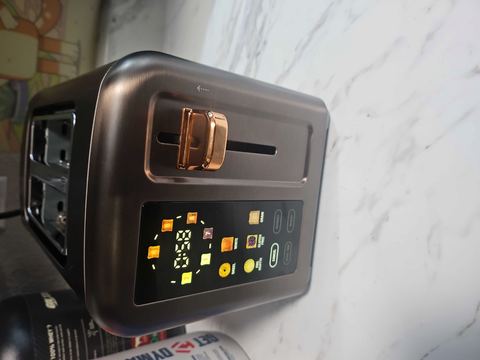 Customer photo for 4-Slice Digital Toaster with LCD Display & Wide Slots