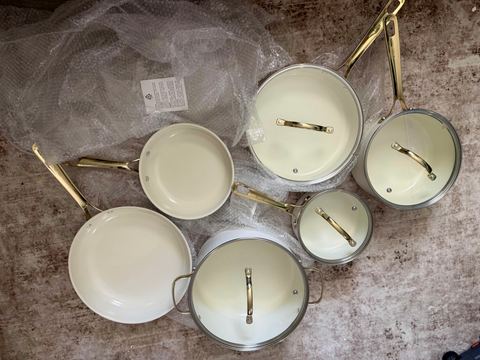 Customer photo for 10-Piece Ceramic Nonstick Cookware Set