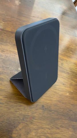 Customer photo for Magnetic 5000mAh Wireless Power Bank BOGO Bundle
