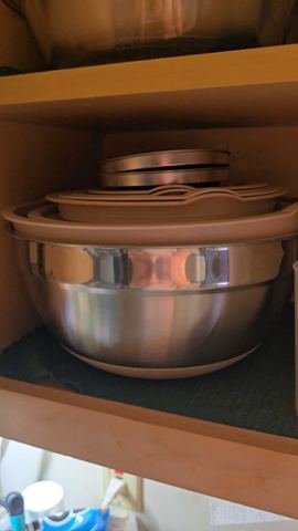 Customer photo for Stainless Steel Mixing Bowl Set with Lids & Graters - 2 Sets