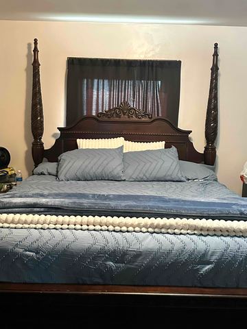Customer photo for King Channel-Stripe Fleece Blanket Bundles