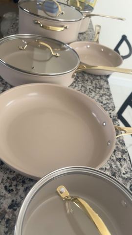 Customer photo for 10-Piece Ceramic Nonstick Cookware Set