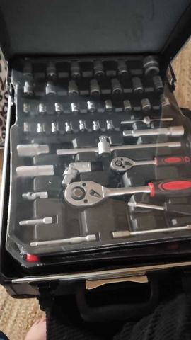 Customer photo for Rolling Mechanics Tool Kit with Aluminum Trolley Case