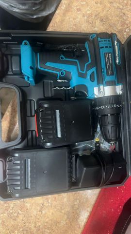 Customer photo for 21V Cordless Drill Tool Set BOGO