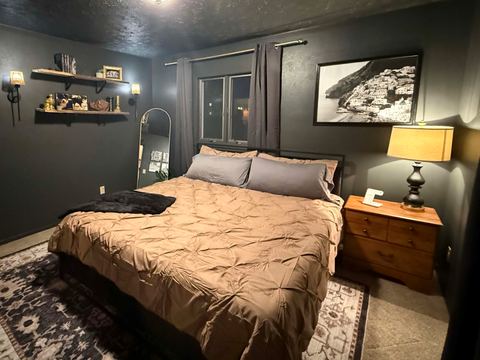 Customer photo for Queen Pintuck 7-Piece Comforter Set