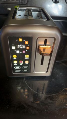 Customer photo for 4-Slice Digital Toaster with LCD Display & Wide Slots