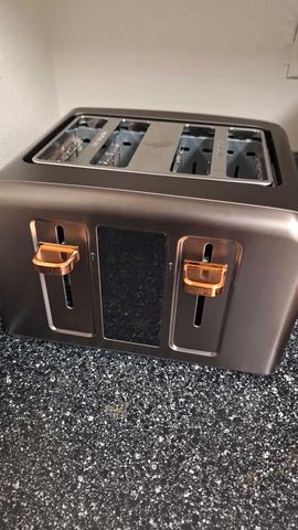 Customer photo for 4-Slice Digital Toaster with LCD Display & Wide Slots